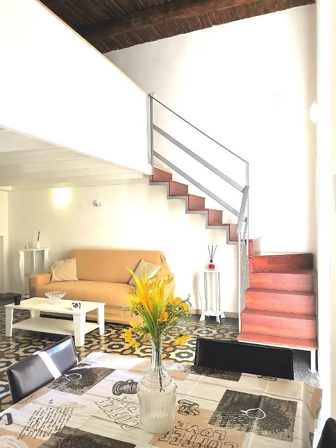 Cuccumella Home Неаполь Италия